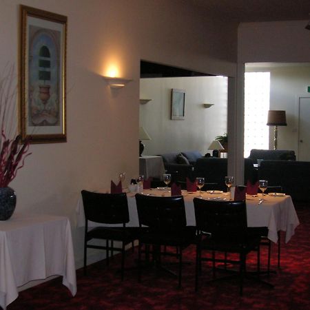 Peninsula Motor Inn Tyabb ภายนอก รูปภาพ