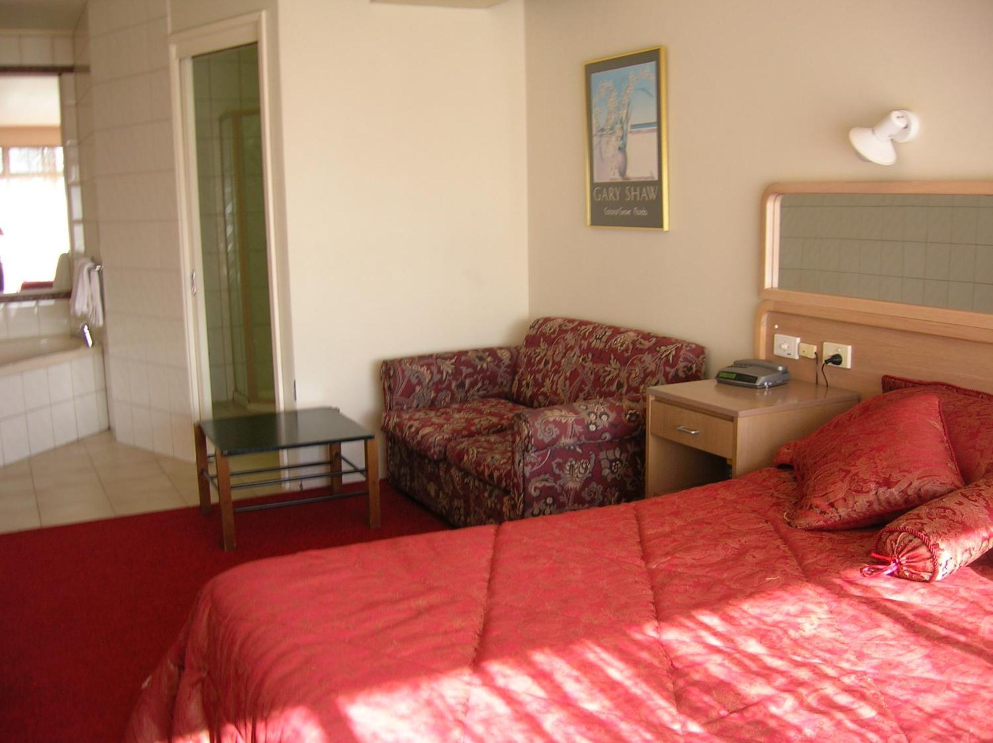 Peninsula Motor Inn Tyabb ภายนอก รูปภาพ